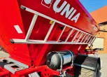 Rozsiewacz uniwersalny do nawozu i wapna Unia RCW 60 Plac firma Korbanek