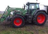 Fendt 820 Vario z ładowaczem