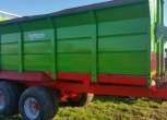Używany Rozrzutnik Agromet Pilmet Tytan 11 2009 r okazja 