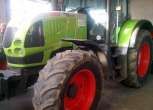 Traktor CLAAS Ares 657 z trzema parami wyjść hydraulicznych