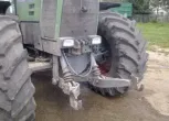 Przód używanego ciągnika rolniczego Fendt 926 Favorit z resorowana osią przednią 