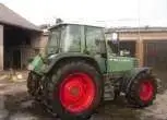 Używany zadbany ciągnik rolniczy Fendt 511 