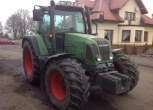 Używany ciągnik Fendt 411 Vario wyposażony w przedni obciążnik 