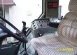Wnętrze w ciągniku MF 3630 z 1989 roku