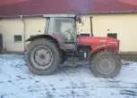 Prawa strona traktora Massey Ferguson 3690