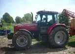 Massey Ferguson 5465 przygotowany do opryskiwania