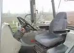 używany ciągnik rolniczy Massey Ferguson 4370 rok produkcji 2001 wnętrze kabiny