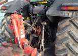 Tylny podnośnik w ciągniku Massey Ferguson 8110