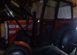 Używany Ciągnik Massey Ferguson 255 1989 r zdjęcie lewej strony 