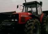 Ciągnik rolniczy Massey Ferguson 4270 zdjęcie artystyczne korbanek