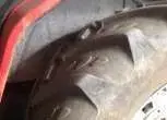 Stan ogumienia Ciągnik Massey Ferguson 8140 maszyny rolnicze