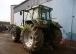 Używany traktor rolniczy Deutz-Fahr Agrostar 6.61 z halogenami zamontowanymi w dachu 