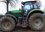 Lewy bok zadbanego używanego ciagnika rolniczego Deutz Fahr X 710 