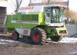 Używany Kombajn zbożowy Claas Dominator 108 S 1992 r. widok z prawej strony