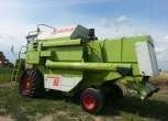Kombajn używany zbożowy Claas Dominator 86 widok lewego boku