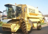 Kombajn zbożowy New Holland TX 66 używany na korbanek.pl