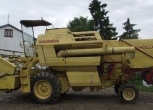 Kombajn zbożowy New Holland 1540 z sieczkarnią
