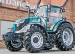 Ciągnik rolniczy Arbos 5130 Advanced Gen 2 Stage V widok na przód z lewej strony