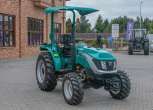 Fotografia na której zaprezentowany jest traktor Arbos 2025.