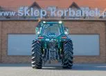 Ciągnik rolniczy marki AUPAX model 5130 ADVANCED Stage V widok na oświetlenie tylne