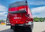Duża ogromna przyczepa przeladowcza unia group bizon 36 3-osiowa plac korbanek