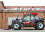 Ładowarka teleskopowa Faresin 7.32 Compact Bosch Deutz widok z boku kabina