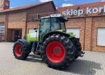 Ciągnik Renaul 735