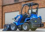 Multione seria 5 Kubota Korbanek tył bok ramię kabinę łyżka z dociskiem