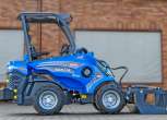 Multione seria 5 Kubota Korbanek bok ramię schowane łyżka z dociskiem