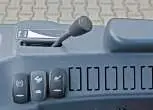 Multione seria 8 Kubota Korbanek kabina ręczny gaz podłokietnik