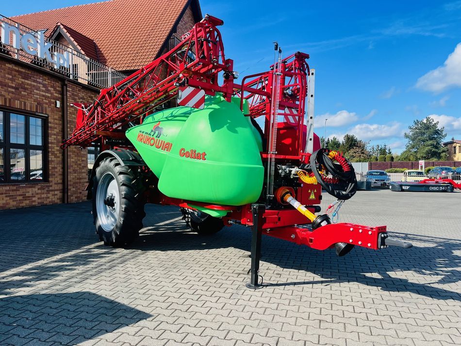 Opryskiwacz przyczepiany Krukowiak Goliat 3600/21/PHB Plac Korbanek