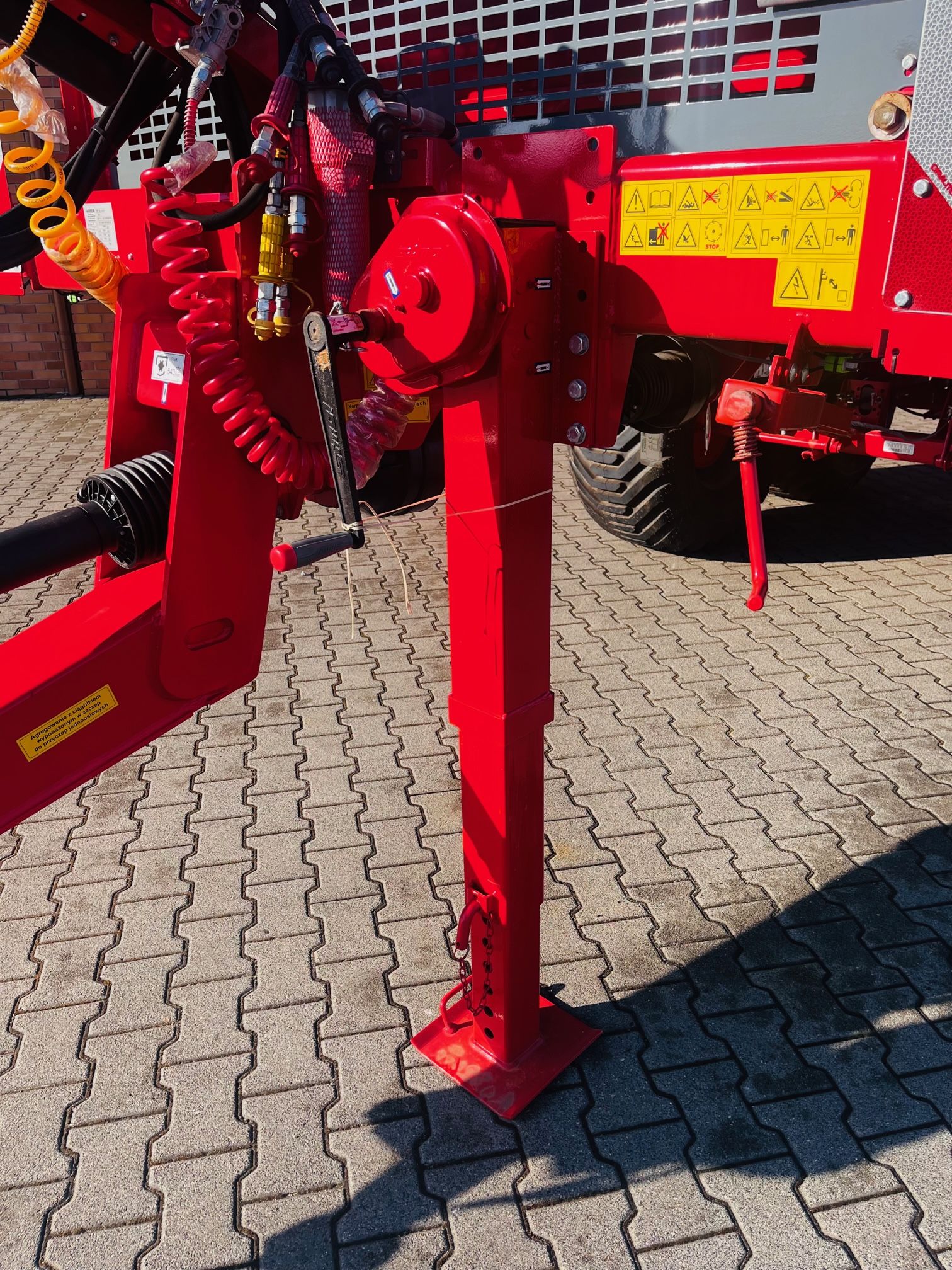 Rozrzutnik obornika Unia Group tandem Tytan 18 PREMIUM TD adapter poziomy plus tarczowy