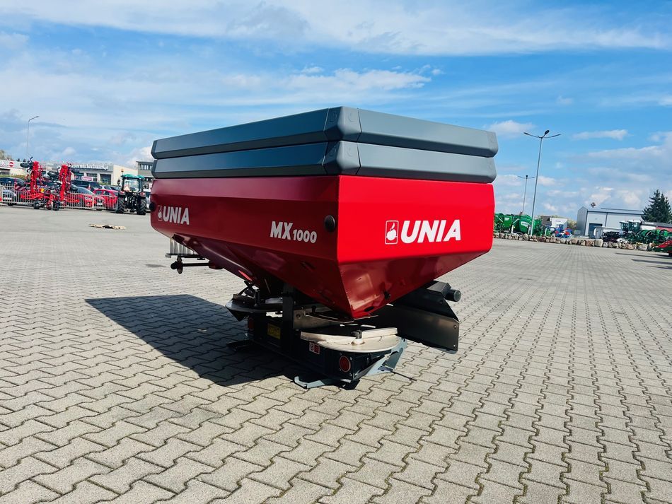 Precyzyjny zawieszany rozsiewacz nawozu Unia Group MX 1000 z limiterem i nadstawkami