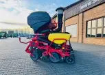 Siewnik-punktowy-vaderstad-6-rzedowy-do-siewu-bezposredniego-plac-firma-korbanek
