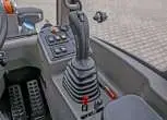 Atlas Weycor AR320 Yanmar ładowarka przegubowa z kabiną panel z przyciskami joystick