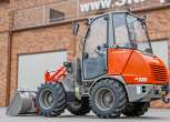 Atlas Weycor AR320 Yanmar ładowarka przegubowa z kabiną bok maszyna łyżka ładowarkowa na ziemi