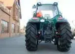tyl ciagnika arbos 5115 z 4 pary zlaczy hydraulicznych