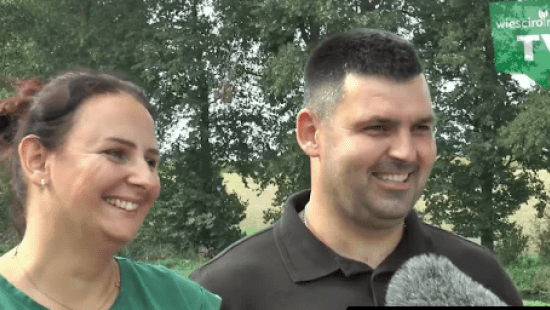 Państwo Kajdanowie kupili ciągnik na dotacje UE.