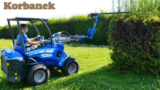 Miniładowarka MultiOne zastąpi kilka maszyn w firmie zajmującej się terenami zielonymi