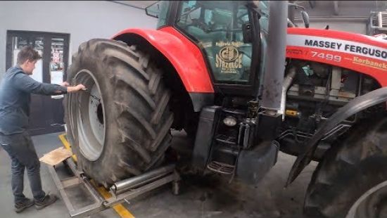 Embedded thumbnail for Przekładnia Fendt Vario w Massey Feguson uległa awarii -Analiza przypadku