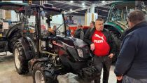 Embedded thumbnail for AgroDave 93 stuningował ciągnik ARBOS - NA TARGI AGROTECH KIELCE 2025