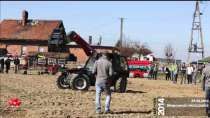 Embedded thumbnail for POKAZY MASSEY FERGUSON 2014! MOSZCZENICA 29.03.2014