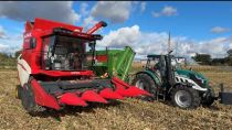 Embedded thumbnail for KOSZENIE KUKURYDZY CHIŃSKIMI KOMBAJNAMI AUPAX od KORBANEK