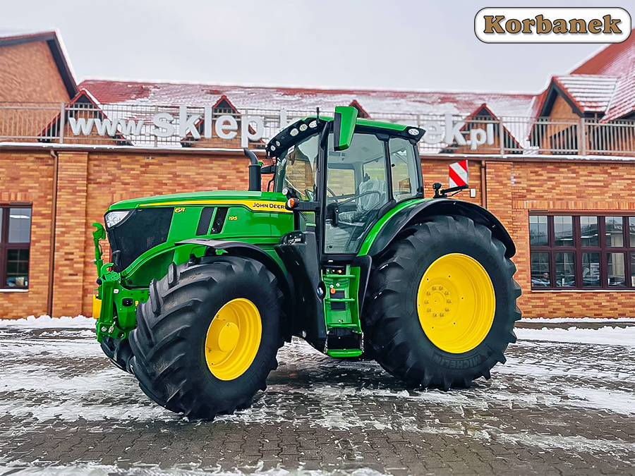 Wyniki rejestracji ciągników w kwietniu 2025 w Polsce - John Deere