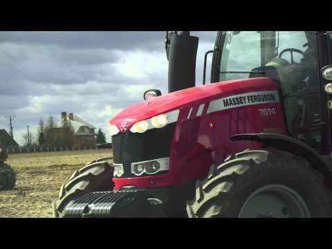 Embedded thumbnail for Pokazy nowości Massey Ferguson 2015 - Miecze 16.04.2015