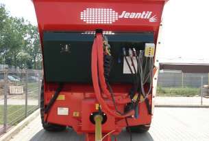Hydrauliczna stopa podporowa wyposażeniem opcjonalnym rozrzutników obornika Jeantil EVR