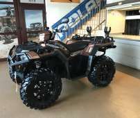 Polaris Sportsman XP 1000 LE FALCON kolor miedziany wyciągarka 2500 LB linka stalowa napęd 4x4 2x4 ADC kontrola zjazdu EPS wspomaganie kierownicy opony Vipr Maxxis felgi aluminiowe 