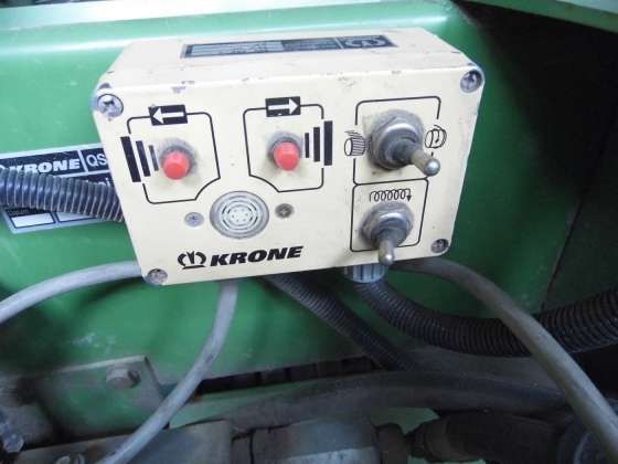 sterownik elektryczny używana prasa zwijająca Krone Vario Pack 1810 Eco 2002 r