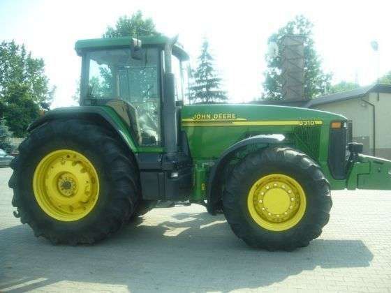 John Deere 8310 230 KM widok z boku korbanek.pl