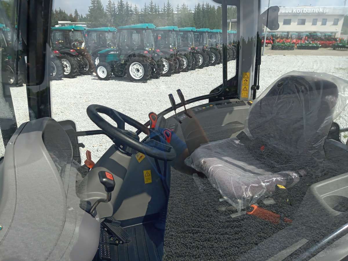 komfort pracy w ciągniku arbos 3075 siedzenie grammera w ciągniku arbos 3075
